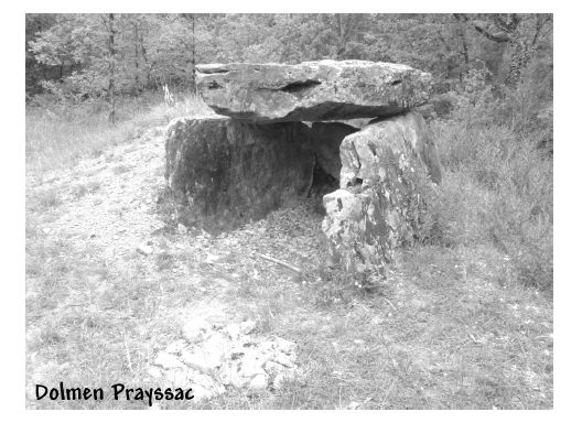 dolmen de prayssac dans le Lot
